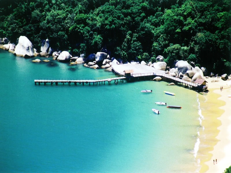 Praia de Laranjeiras